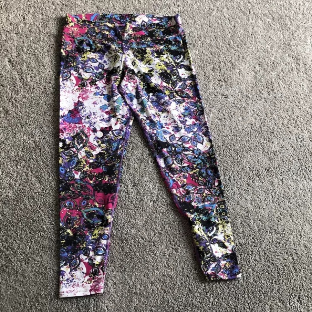 Dona Jo Leggings Size 3